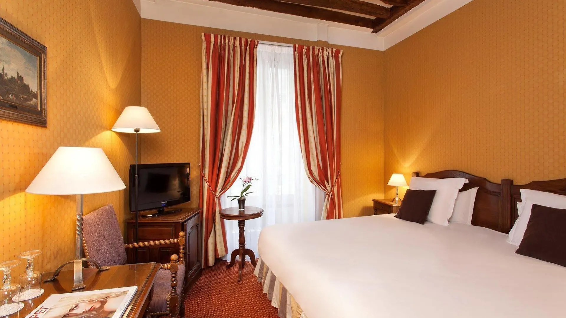 Amarante Beau Manoir Paris